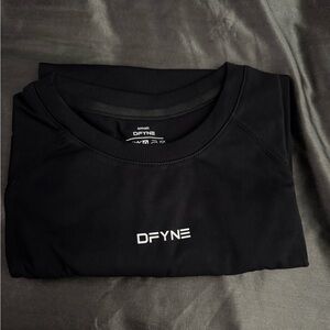 DFYNE Black Compression Top